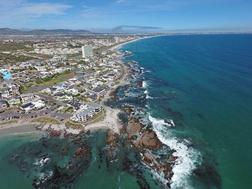 Small Bay Beach Suites Cape Town Exterior photo